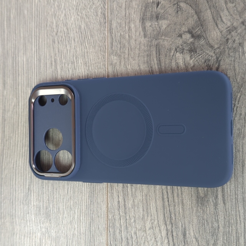 iPhone 17 Pro Max MagSafe Navy Blue Protective Case - Picture 4 of 6